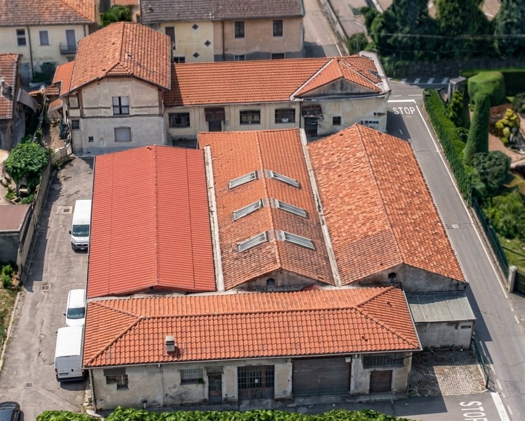 %TITOLO