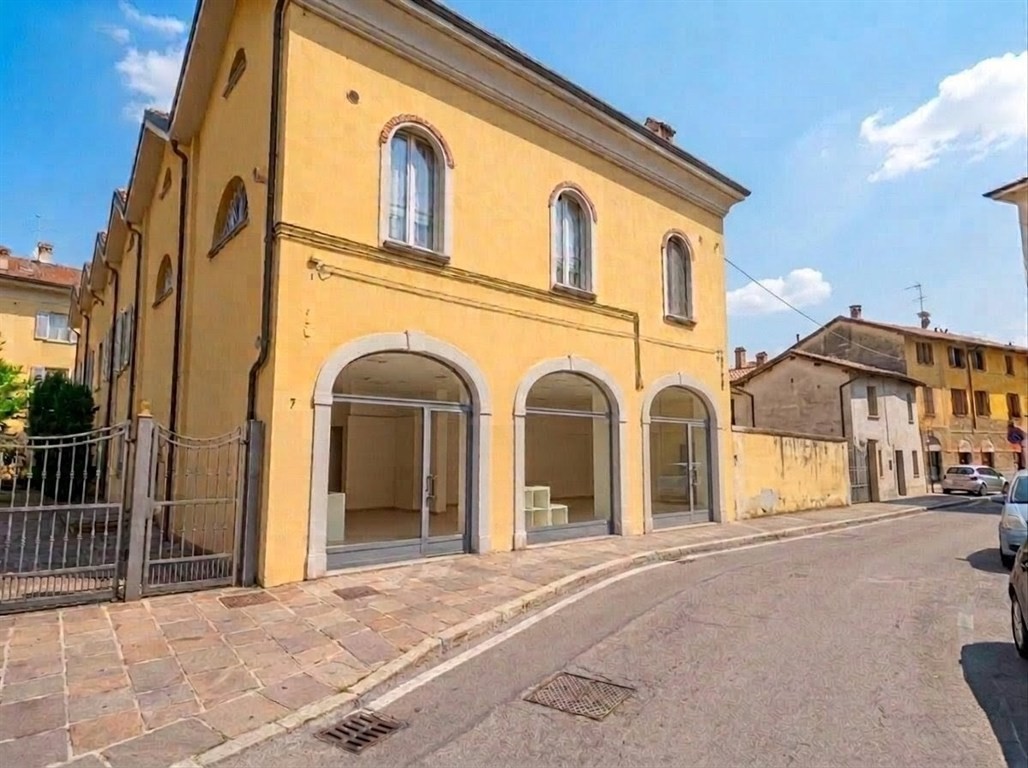 %TITOLO